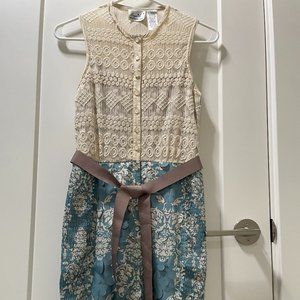 Anthropologie Beguile by Bryon Lars Laser Cut Fleur-De-Lys Sheath Dress Sz-0p